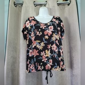 ⭐️Viscose Flowing T⭐️